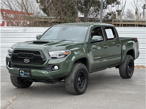2022 Toyota Tacoma TRD Sport
