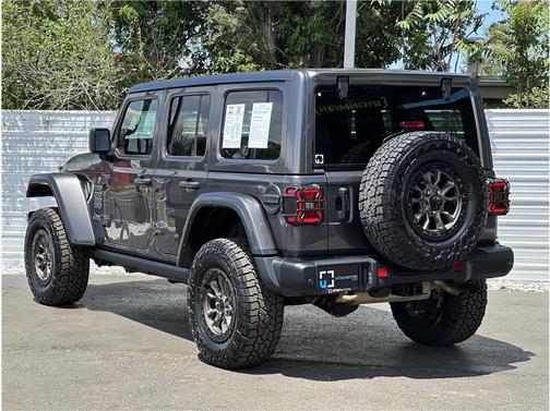 Granite Crystal Metallic Clearcoat 2021 Jeep Wrangler Unlimited Rubicon 392
