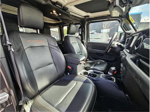 Granite Crystal Metallic Clearcoat 2021 Jeep Wrangler Unlimited Rubicon 392
