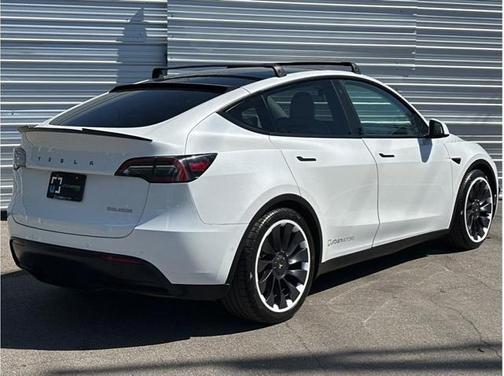 2021 Tesla Model Y Performance Dual Motor All-Wheel Drive