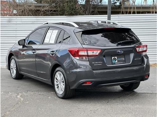 2018 Subaru Impreza 2.0i Premium