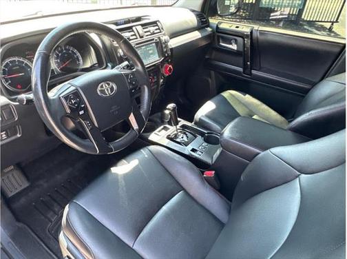 2018 Toyota 4Runner TRD Off Road Premium