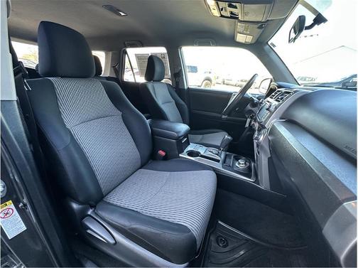 2014 Toyota 4Runner SR5