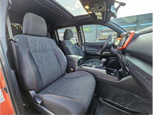 Inferno 2016 Toyota Tacoma TRD Off Road
