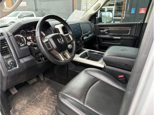 2016 RAM 1500 Laramie