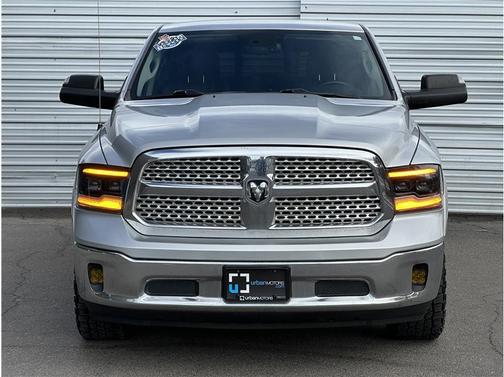 2016 RAM 1500 Laramie
