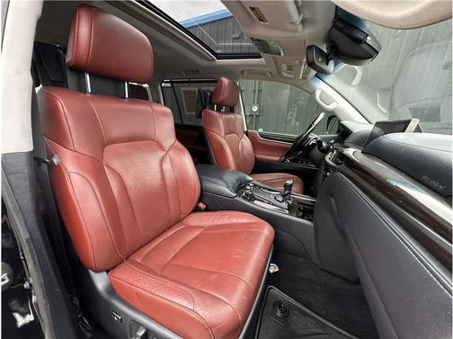 2017 Lexus LX 570 Base