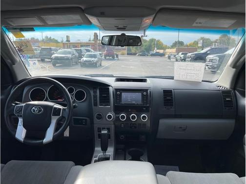 2017 Toyota Sequoia SR5