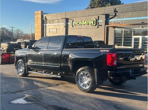 2017 Chevrolet Silverado 1500 High Country