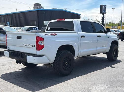 Super White 2019 Toyota Tundra SR5