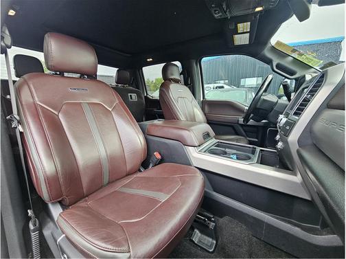 White Platinum Metallic Tri-Coat 2017 Ford F-250 Platinum