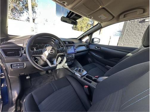2025 Nissan Leaf S
