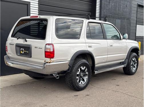 2000 Toyota 4Runner SR5 4WD