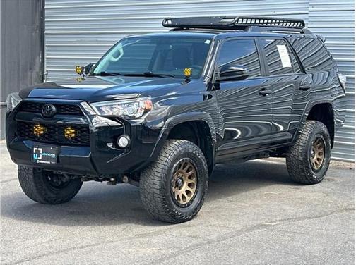 2018 Toyota 4Runner SR5