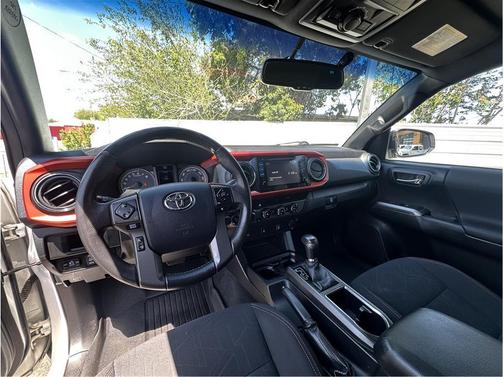 Super White 2016 Toyota Tacoma TRD Off Road