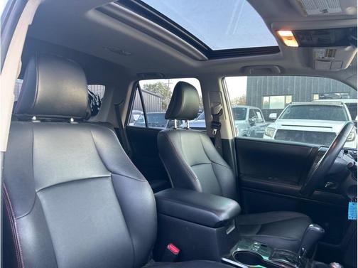 2015 Toyota 4Runner Trail Premium