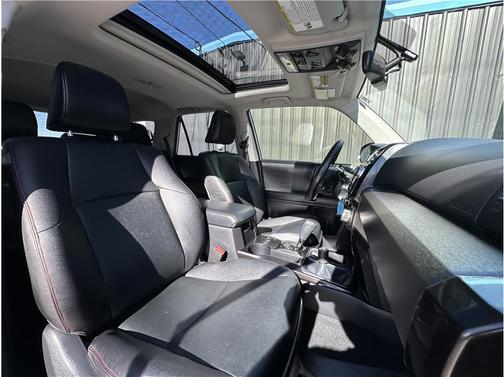 2015 Toyota 4Runner Trail Premium