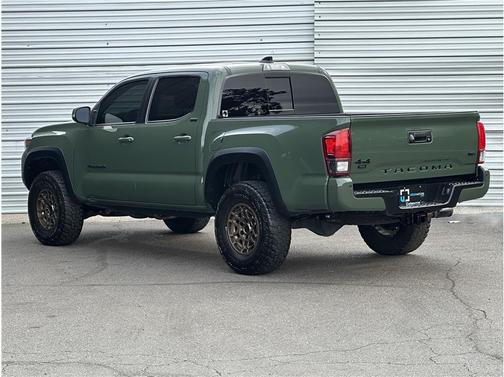 2022 Toyota Tacoma SR5