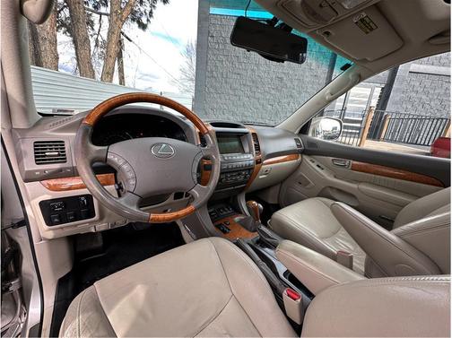 2004 Lexus GX 470 GX 470 Sport Utility 4D