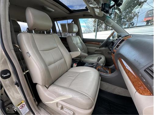 2004 Lexus GX 470 GX 470 Sport Utility 4D