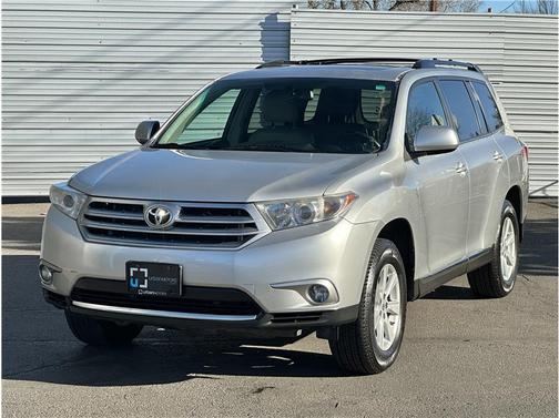 2013 Toyota Highlander Base