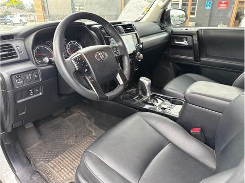 2022 Toyota 4Runner TRD Off Road Premium