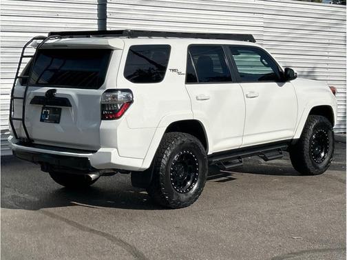 2022 Toyota 4Runner TRD Off Road Premium