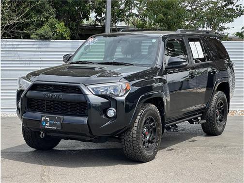 Midnight Black Metallic 2019 Toyota 4Runner TRD Off Road Premium