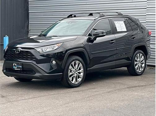 2020 Toyota RAV4 XLE Premium