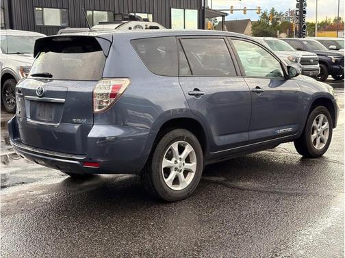 2014 Toyota RAV4 EV EV Sport Utility 4D