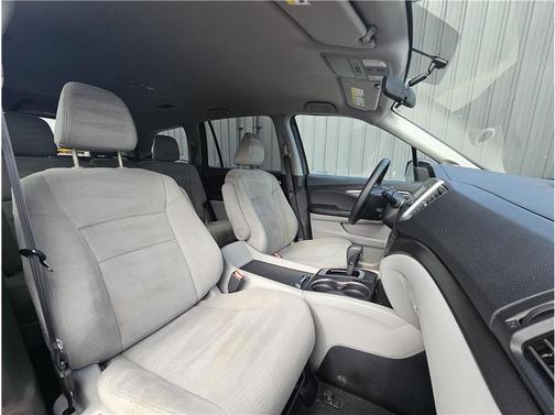 2017 Honda Pilot LX