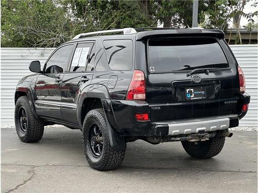 Black 2004 Toyota 4Runner Sport V8