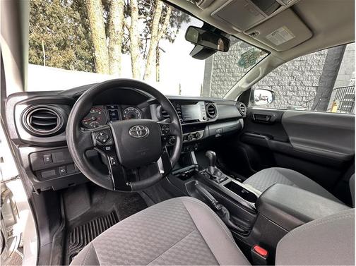 2022 Toyota Tacoma SR