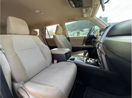 2015 Toyota 4Runner SR5 Premium