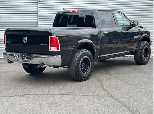 2016 RAM 1500 Laramie