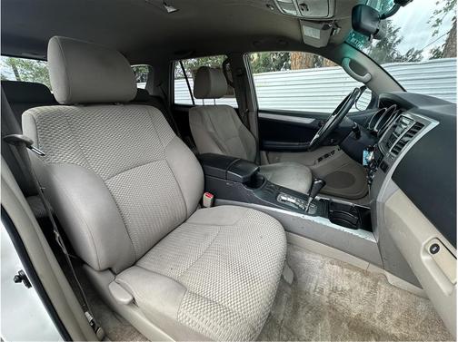Natural White 2006 Toyota 4Runner Sport