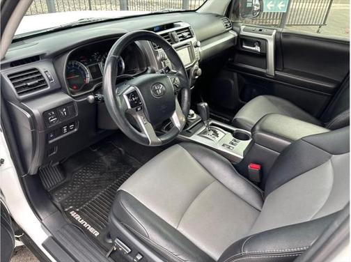 2016 Toyota 4Runner SR5 Premium