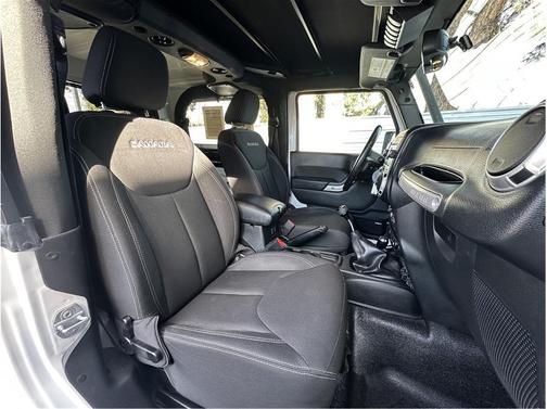 2017 Jeep Wrangler Sport