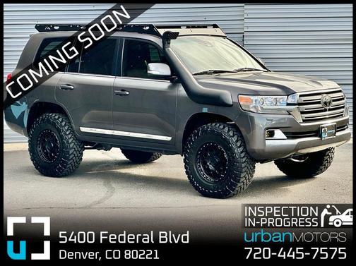 2017 Toyota Land Cruiser Base