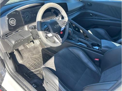 2022 Hyundai ELANTRA N Base