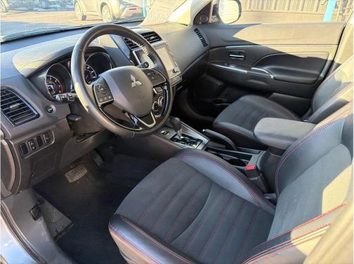 2024 Mitsubishi Outlander Sport 2.0 S