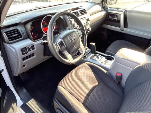2013 Toyota 4Runner SR5