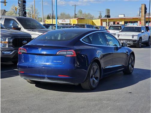 Deep Blue Metallic 2018 Tesla Model 3 Long Range