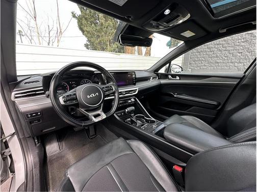 2022 Kia K5 GT-Line