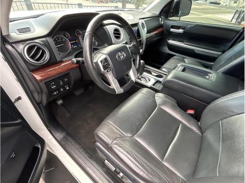 2015 Toyota Tundra Limited