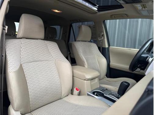 2013 Toyota 4Runner SR5