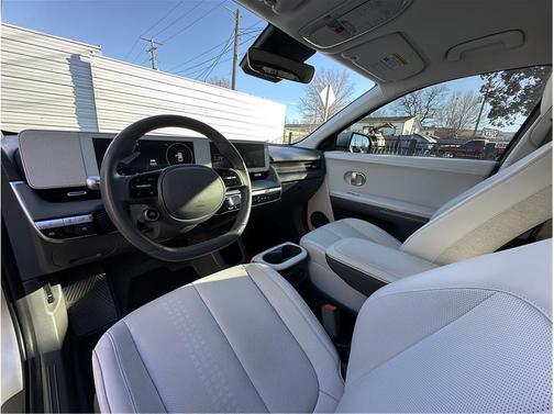 2023 Hyundai IONIQ 5 SEL