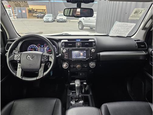 Super White 2017 Toyota 4Runner TRD Pro
