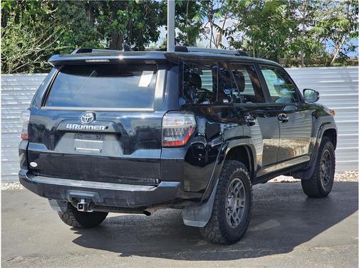 Midnight Black Metallic 2019 Toyota 4Runner SR5 Premium