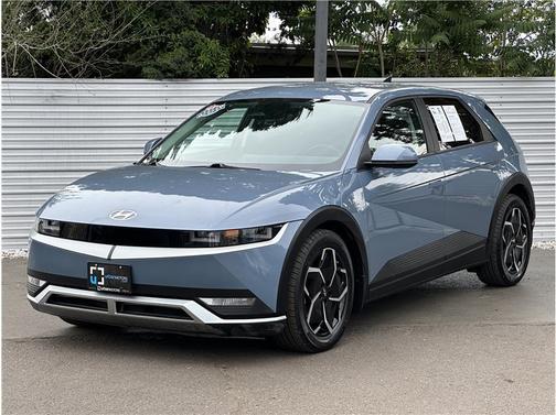 Lucid Blue 2024 Hyundai IONIQ 5 SE